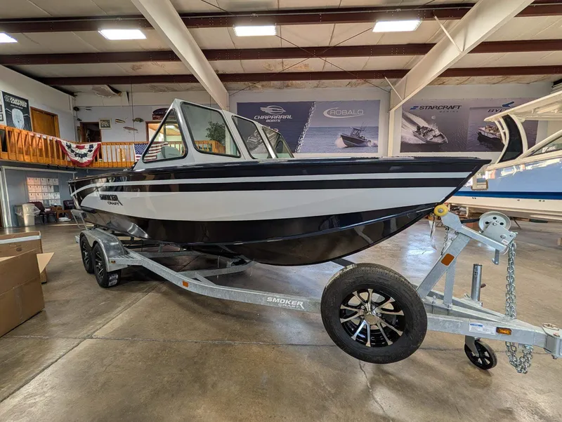 Slide: The Image of Smoker Craft Phantom 20 X2 2026 - 8