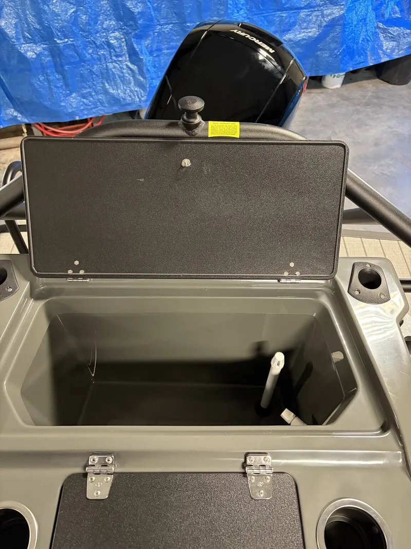 Slide: The Image of Sylvan L1 Party Fish 2026 - 8