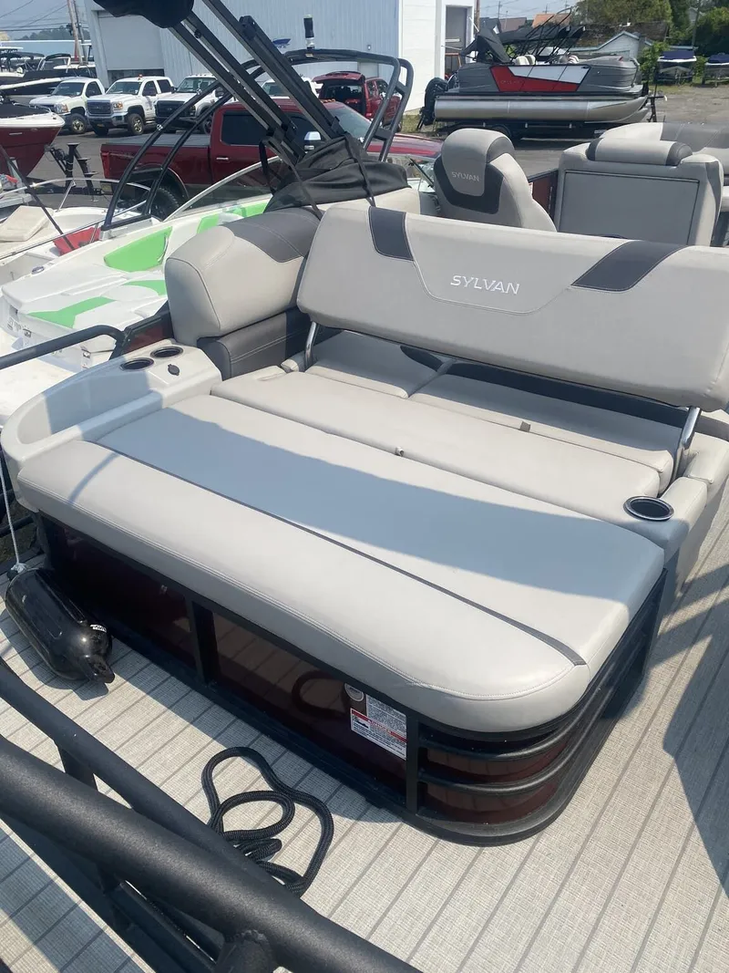 Slide: The Image of Sylvan L3 CLZ DH 2023 - 4