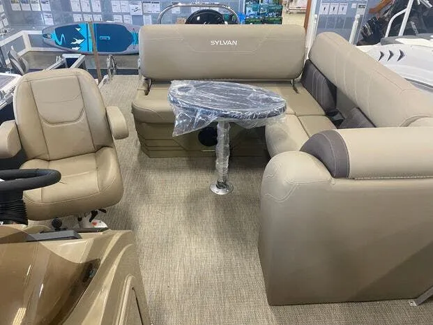 Slide: The Image of Sylvan Mirage 822 CLZ 2025 - 5