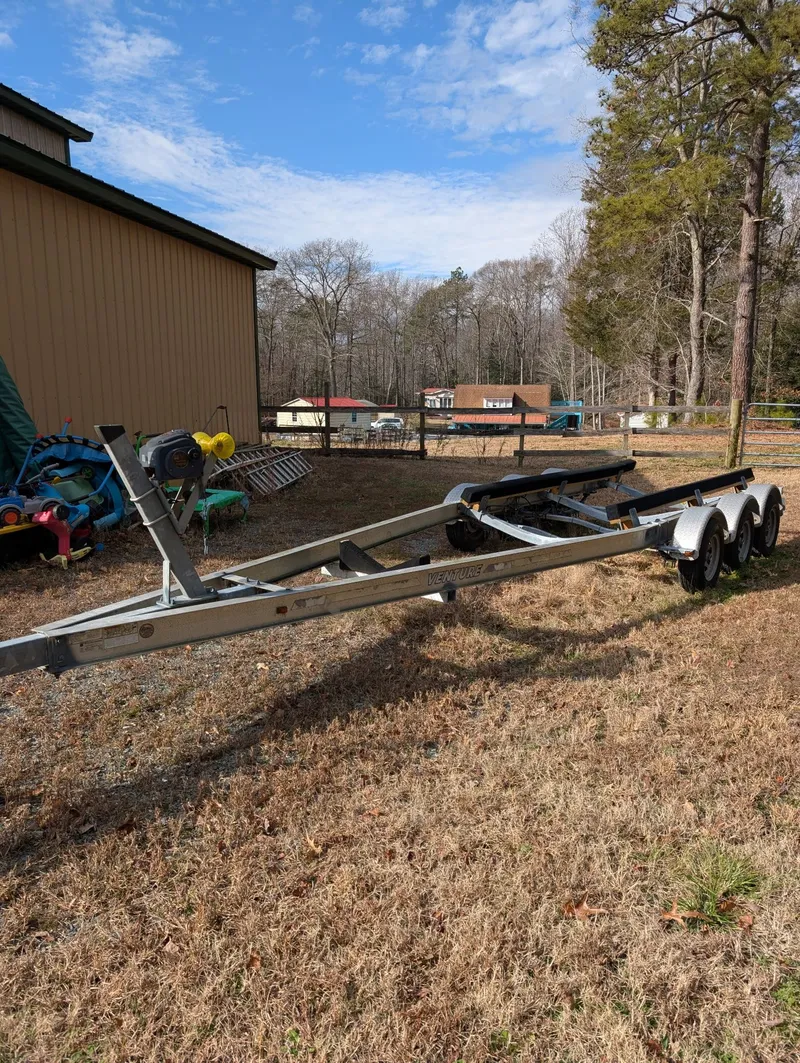 Slide: The Image of Bayliner Discovery 289 2007 - 43