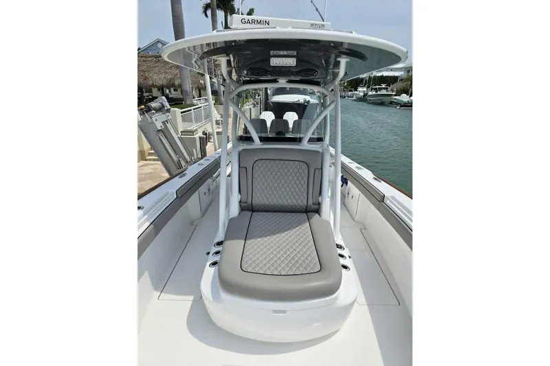 Slide: The Image of Valhalla 33 JUST ONE MORE - Helm Seating - 14