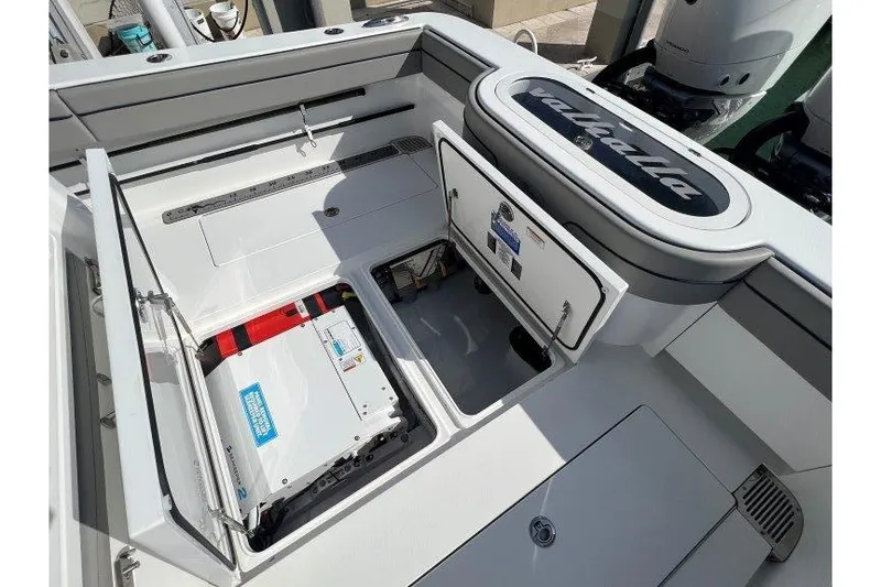 Slide: The Image of Valhalla 33 JUST ONE MORE - Aft Storage - 29