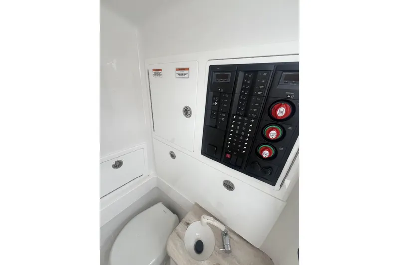 Slide: The Image of Valhalla 33 JUST ONE MORE - Head - 31