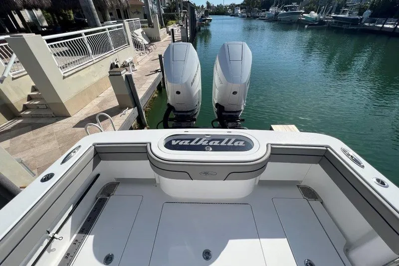 Slide: The Image of Valhalla 33 JUST ONE MORE - Exterior - 4