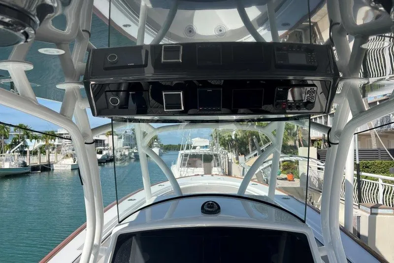 Slide: The Image of Valhalla 33 JUST ONE MORE - Exterior - 5