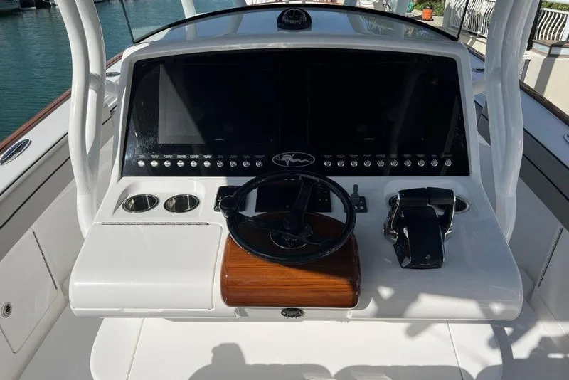 Slide: The Image of Valhalla 33 JUST ONE MORE - Exterior - 7