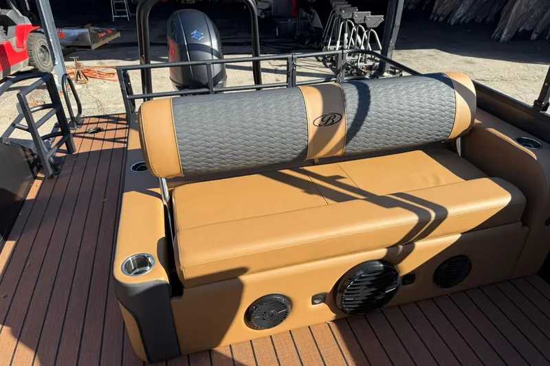 Slide: The Image of 2026 Bentley Pontoons Elite 253 Swingback seating area. - 11