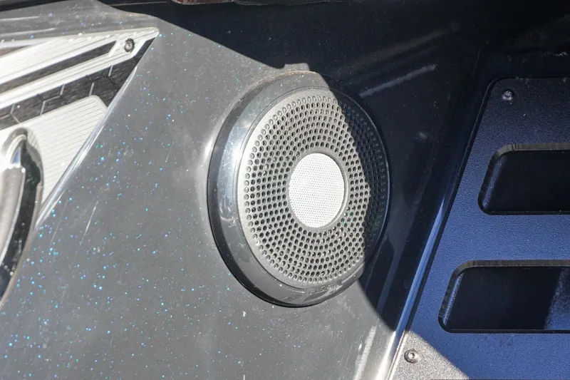 Slide: The Image of Speaker detail in 2021 Skeeter FXR20 Apex boat interior. - 30