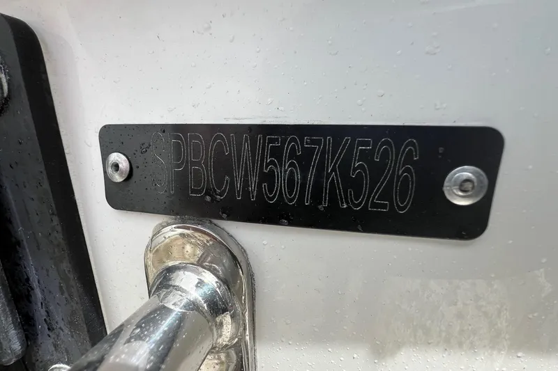 Slide: The Image of Hull identification number on a 2026 Sea Pro 262 Offshore boat. - 43