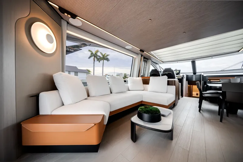 Slide: The Image of Azimut S8 2026 - 43