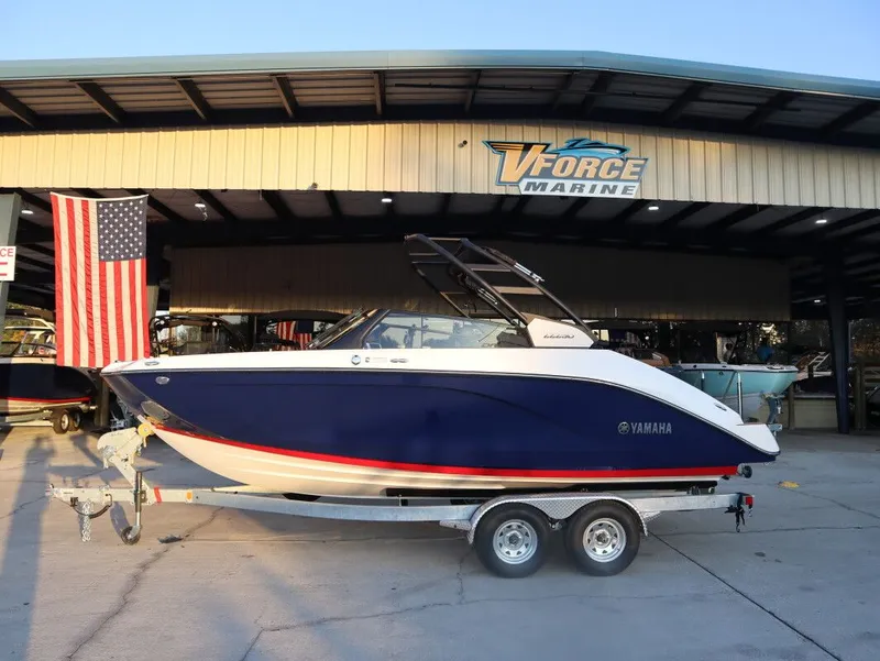 The Image of Yamaha 222SD 2026 - 1