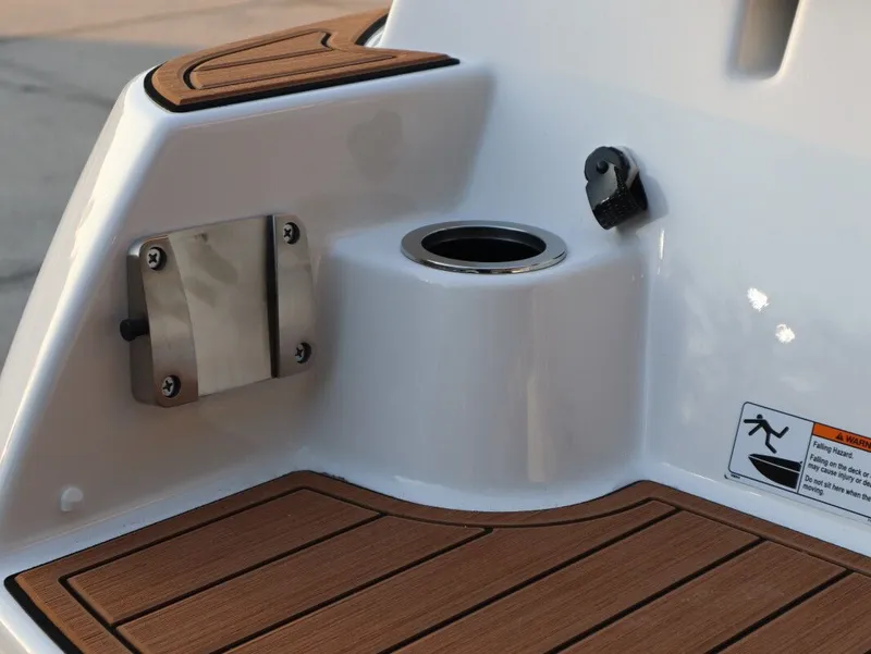 Slide: The Image of Yamaha 222SD 2026 - 11