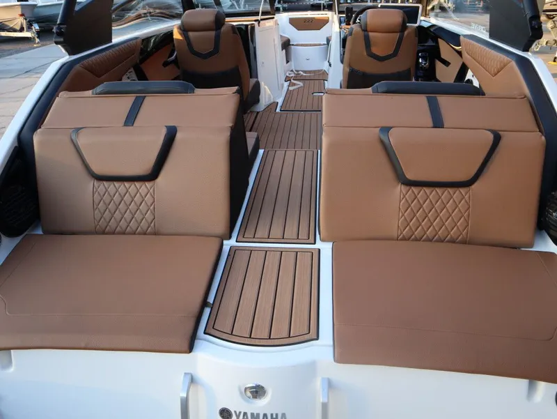 Slide: The Image of Yamaha 222SD 2026 - 14