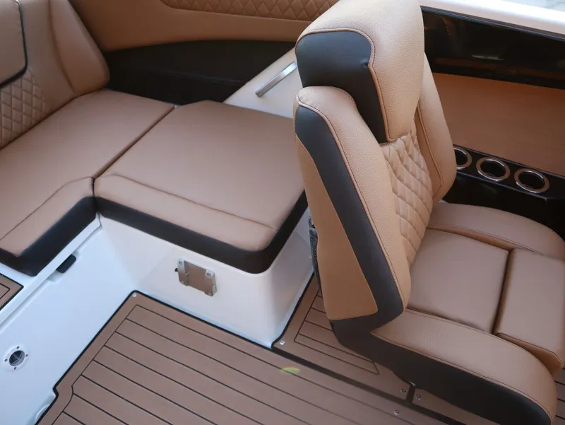 Slide: The Image of Yamaha 222SD 2026 - 20