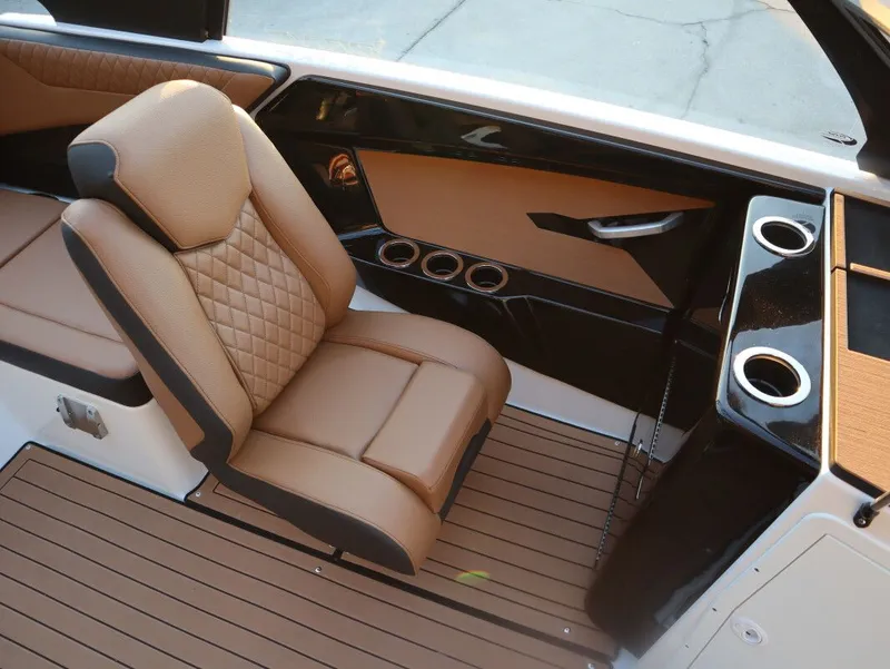 Slide: The Image of Yamaha 222SD 2026 - 22