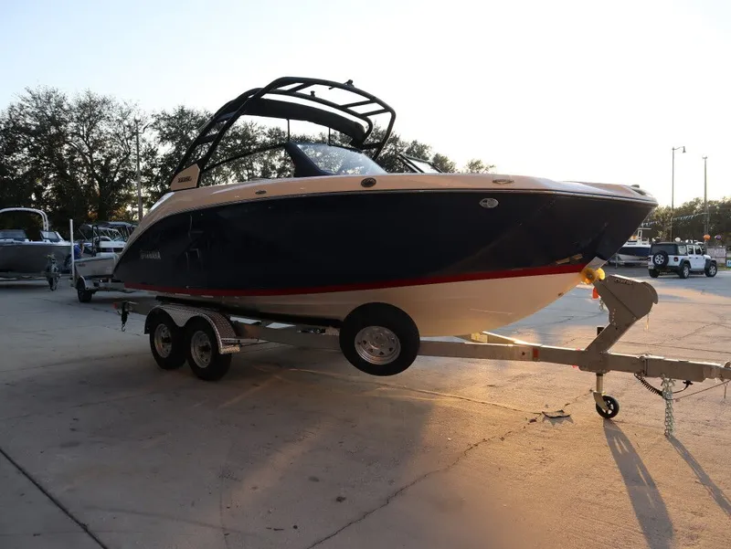 Slide: The Image of Yamaha 222SD 2026 - 3