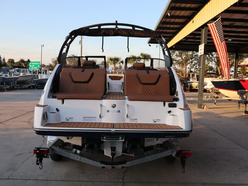 Slide: The Image of Yamaha 222SD 2026 - 7