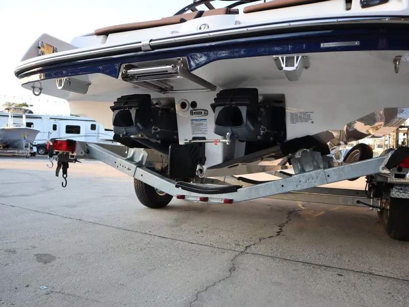 Slide: The Image of Yamaha 222SD 2026 - 8