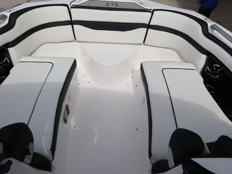 Slide: The Image of Yamaha 275SD 2026 - 14