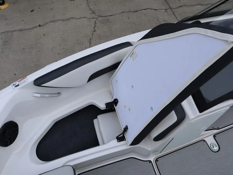 Slide: The Image of Yamaha AR195 2026 - 25