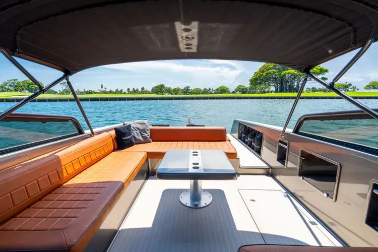 Slide: The Image of 2015 Vandutch 40 - Image 19 - 19