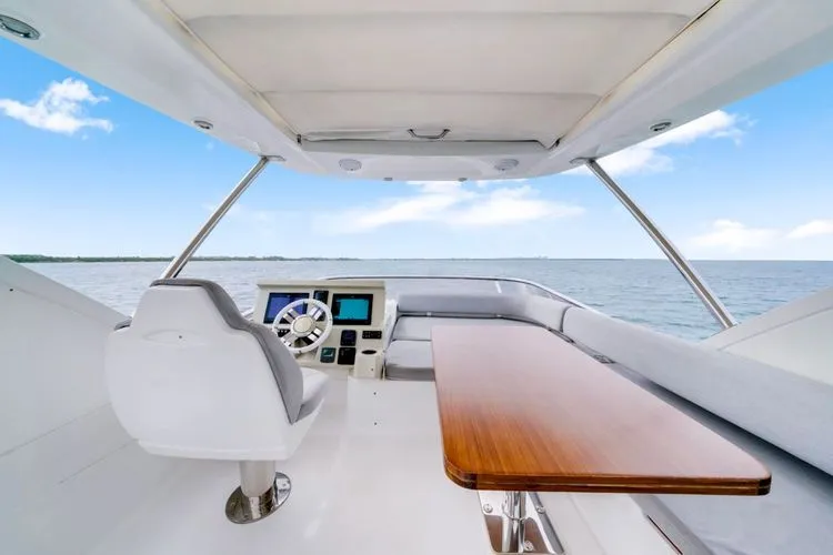 Slide: The Image of 2016 Azimut 50 Fly - Image 33 - 33