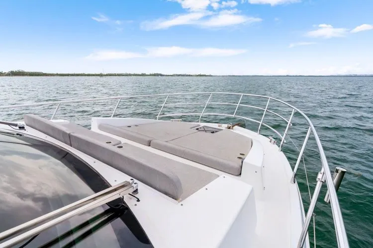 Slide: The Image of 2016 Azimut 50 Fly - Image 38 - 38