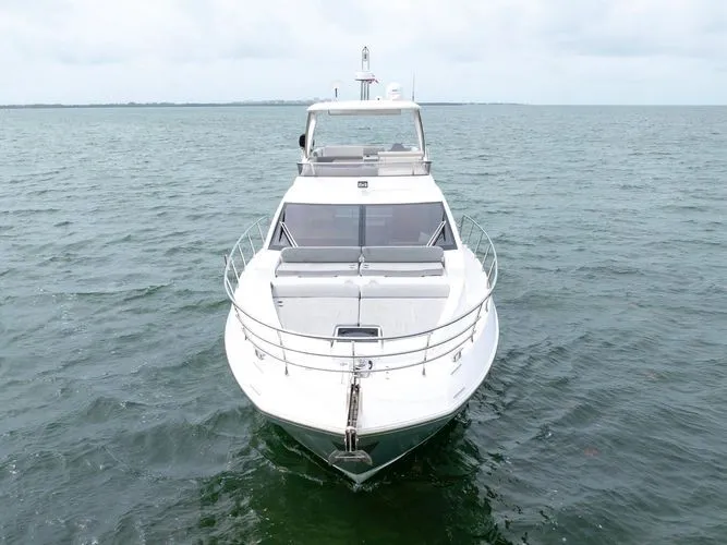 Slide: The Image of 2016 Azimut 50 Fly - Image 40 - 40