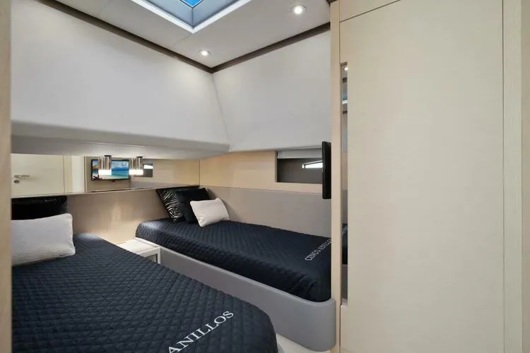 Slide: The Image of 2021 Uniesse Exuma Htc5 - Image 30 - 30