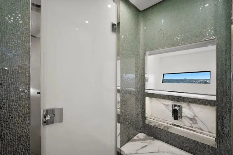 Slide: The Image of 2021 Uniesse Exuma Htc5 - Image 35 - 35