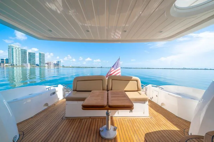 Slide: The Image of 2011 Sunseeker Manhattan 52 - Image 11 - 11