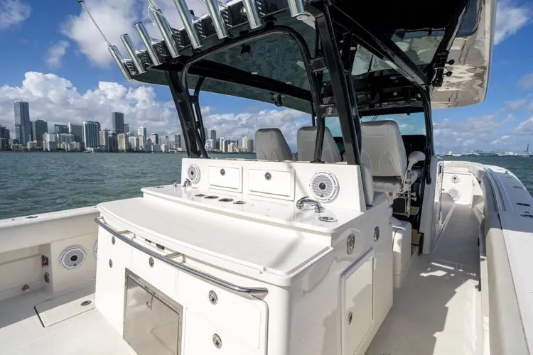 Slide: The Image of 2017 Hcb 53 Suenos Rxv - Image 17 - 17