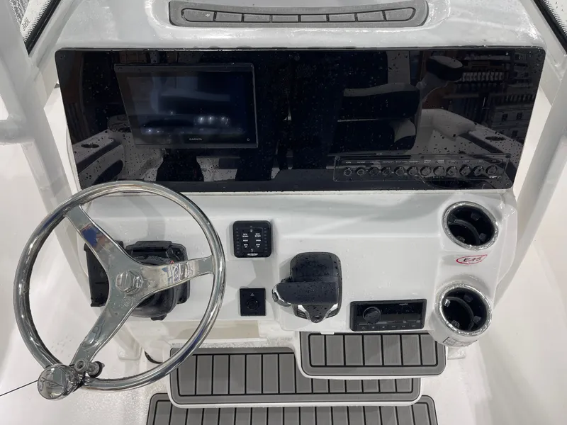 Slide: The Image of Tidewater 220 LXF 2026 - 29