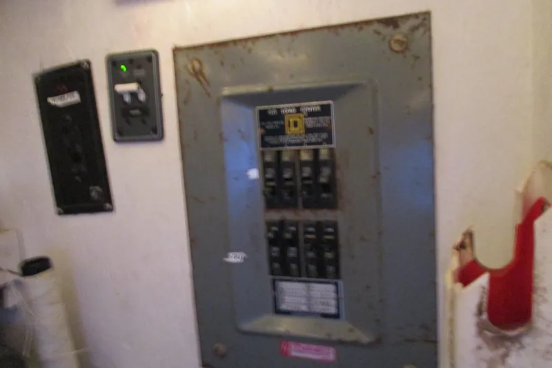 Slide: The Image of AC panel - 50