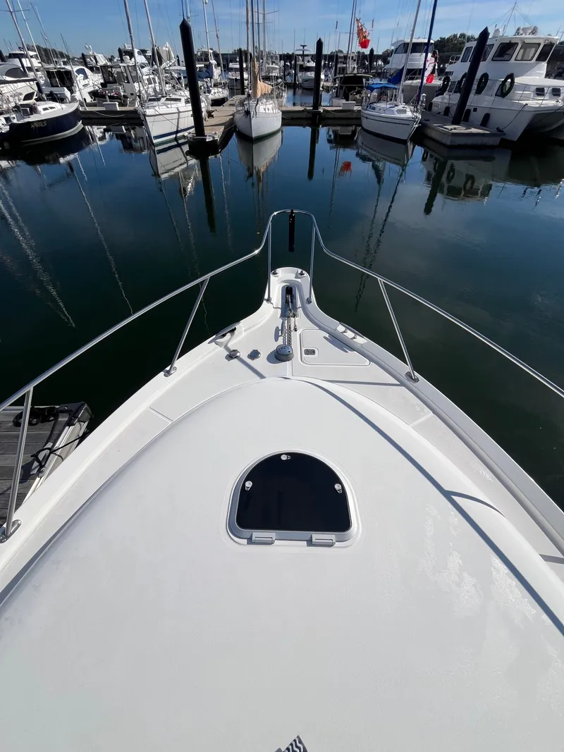 Slide: The Image of Tiara 3500 Sovran 2009 - 11