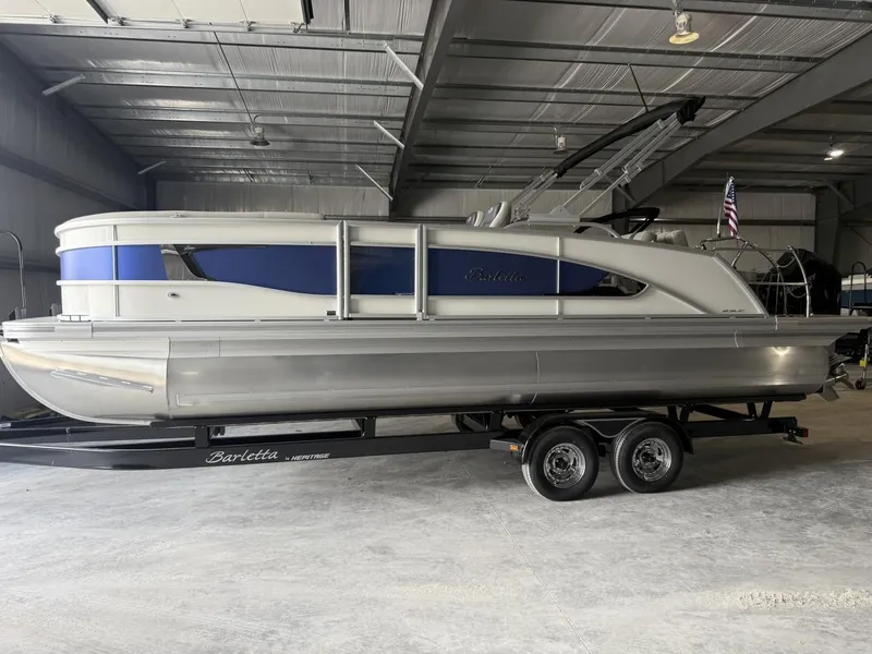 Slide: The Image of Barletta Lusso L23UC 2025 - 45