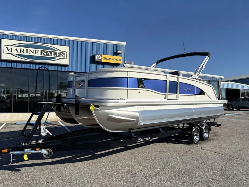 Slide: The Image of Barletta Lusso L23UC 2025 - 49