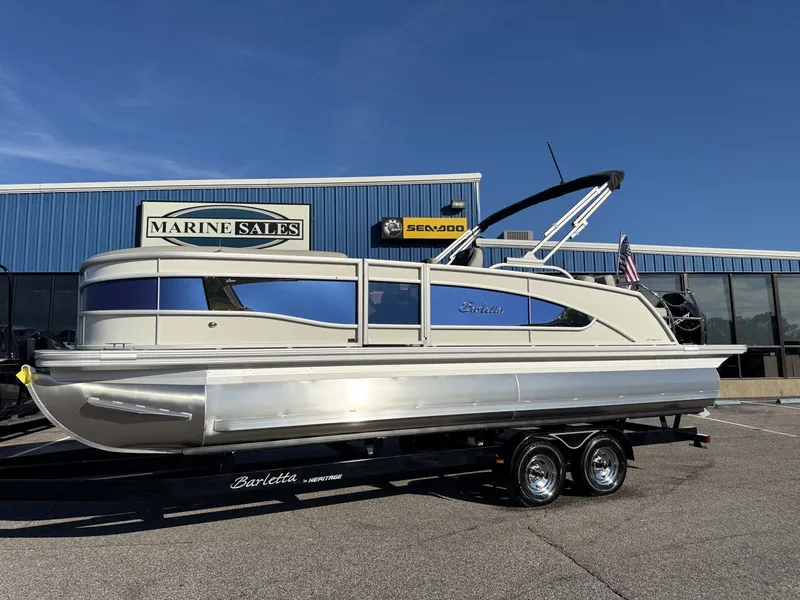 Slide: The Image of Barletta Lusso L23UC 2025 - 52