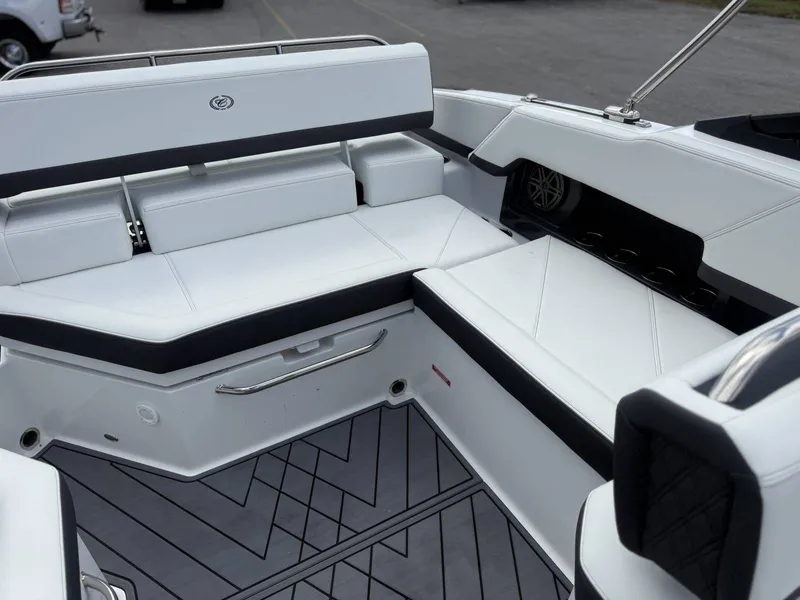 Slide: The Image of Cobalt R4 2026 - 17