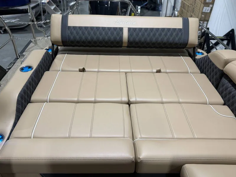 Slide: The Image of Barletta Lusso L25UA 2026 - 37