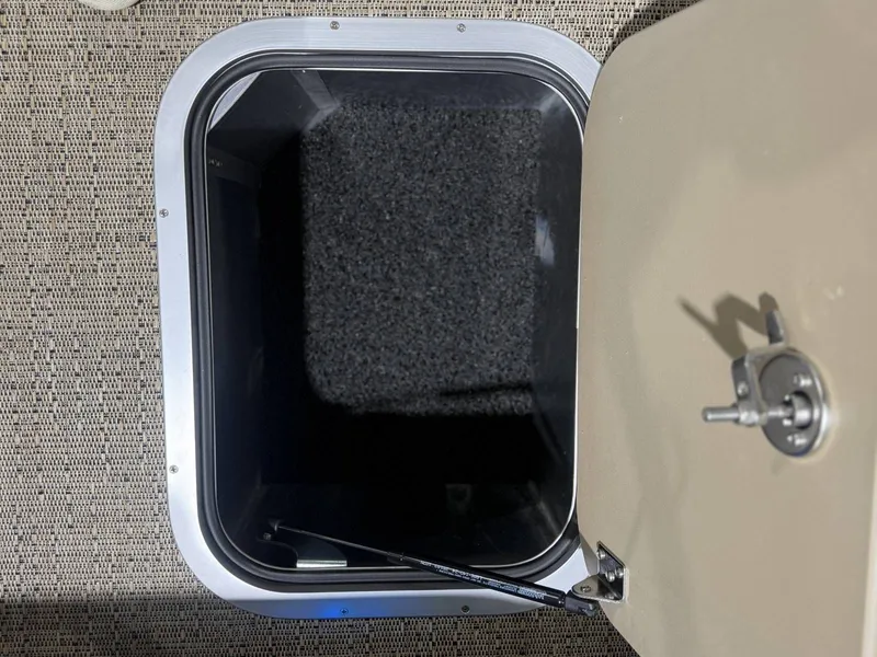 Slide: The Image of Barletta Lusso L25UA 2026 - 48