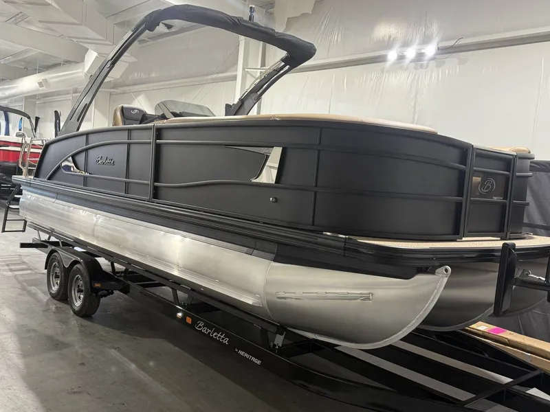 Slide: The Image of Barletta Lusso L25UA 2026 - 63