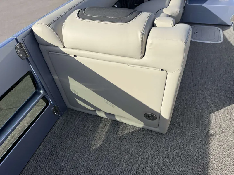 Slide: The Image of Barletta Reserve Leggera Rl26uca 2026 - 20