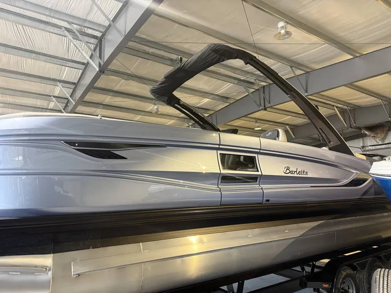 Slide: The Image of Barletta Reserve Leggera Rl26uca 2026 - 3