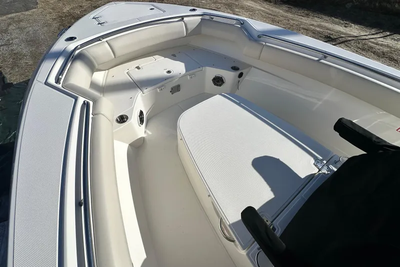 Slide: The Image of Interior view of the 2026 Boston Whaler 280 Outrage boat. - 4