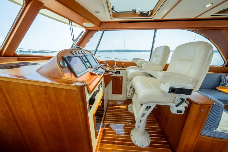 Slide: The Image of Powered Stidd Helm Seats - 19