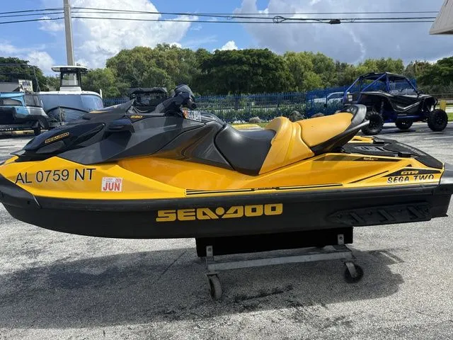The Image of Sea-Doo GTR 230 2023 - 1