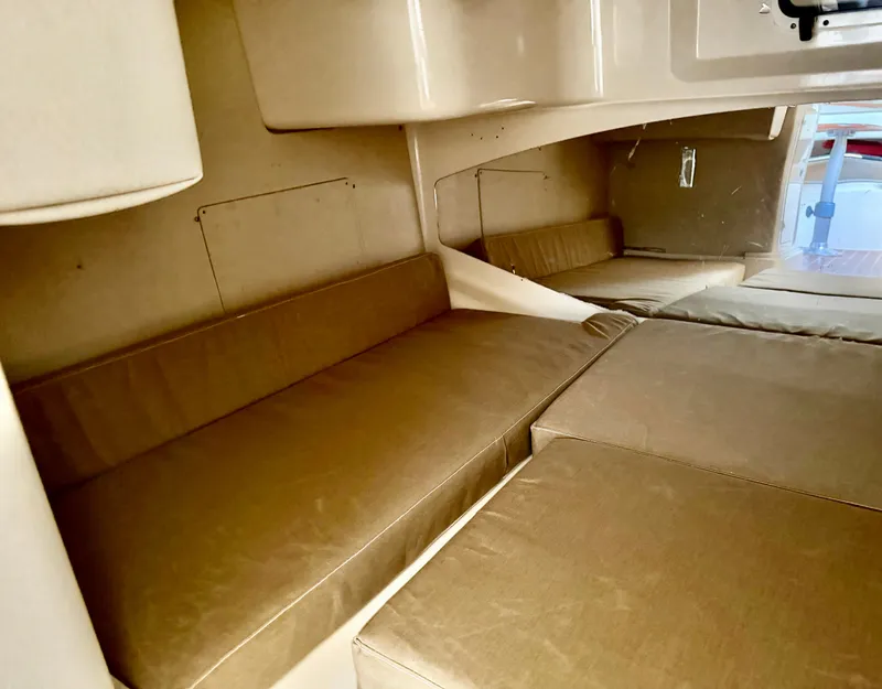 Slide: The Image of Grady-White Express 330 2004 - 63