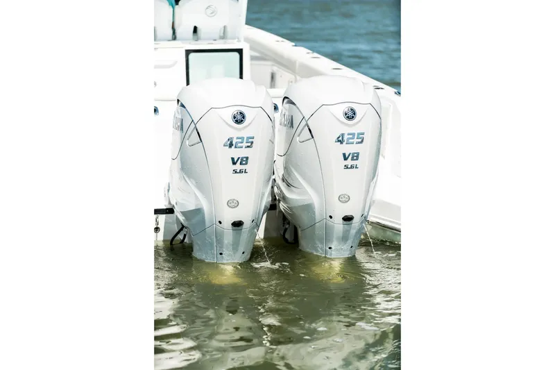 Slide: The Image of Twin Yamaha 425 V8 outboard engines on 2026 Edgewater 340CC boat. - 17